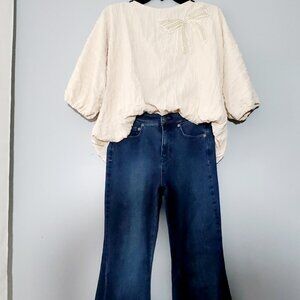 NWT-Joh. Pearl Bow Woven Top-Size M